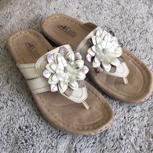 Cliffs flower sandals🌺